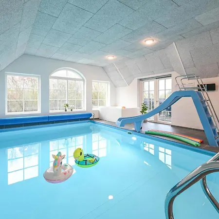 Holiday home Stunning In With Sauna